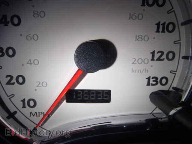 2004 SATURN VUE - VIN: 5GZCZ33DX4S810294 - Фото 8