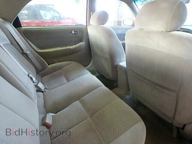 2000 MAZDA 626 - VIN: 1YVGF22C3Y5124885 - Фото 6