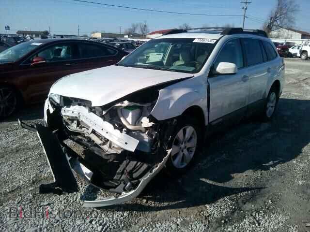 2011 SUBARU OUTBACK - VIN: 4S4BRCKC3B3353482 - Photo 2