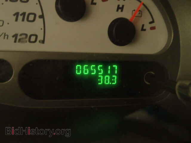 2005 FORD EXPLORER - VIN: 1FMZU67KX5UB39764 - Photo 8