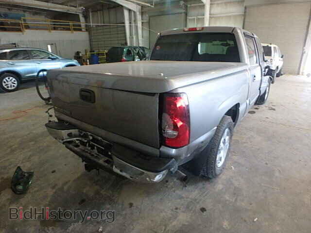 2006 CHEVROLET SILVERADO - VIN: 2GCEC13V561357875 - Фото 4