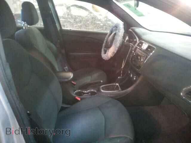 2012 CHRYSLER 200 - VIN: 1C3CCBBB7CN100199 - Фото 5