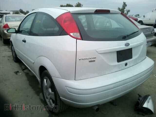 2005 FORD FOCUS - VIN: 3FAFP31NX5R105773 - Фото 3