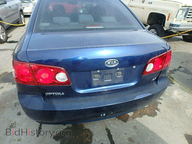 2006 KIA OPTIMA - VIN: KNAGE123765022132 - Фото 9