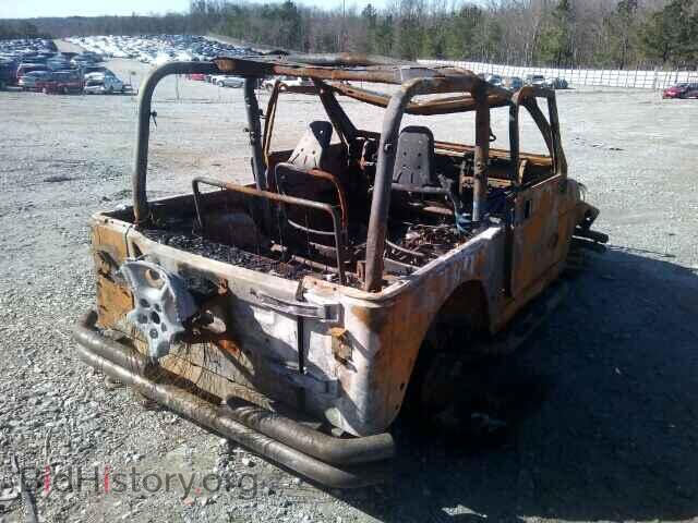 2000 JEEP WRANGLER - VIN: 1J4FA59S0YP805342 - Фото 4