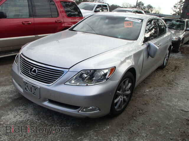 2007 Lexus LS460 (VIN JTHBL46F875023508) — photo 2 of 10