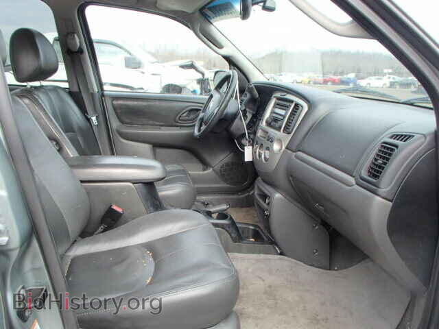 2004 MAZDA TRIBUTE - VIN: 4F2CZ96164KM30620 - Фото 5