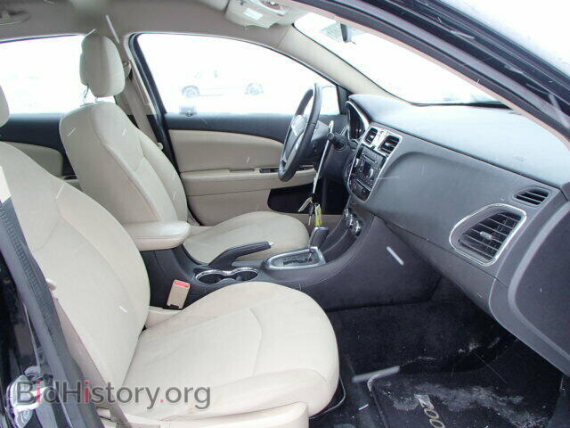 2013 CHRYSLER 200 - VIN: 1C3CCBBG9DN660206 - Photo 5