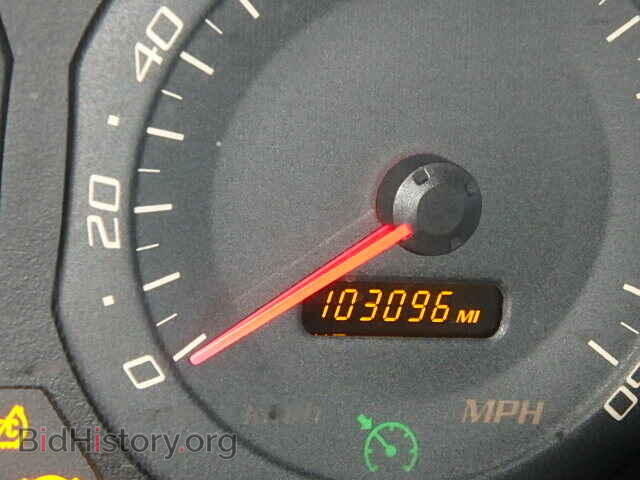 2004 CADILLAC CTS - VIN: 1G6DM577X40103716 - Photo 8