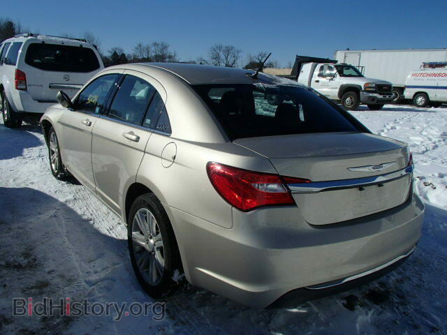 2013 CHRYSLER 200 - VIN: 1C3CCBAB8DN735810 - Фото 3