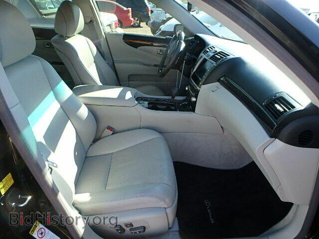 2011 LEXUS LS460 - VIN: JTHBL5EF2B5106089 - Photo 5