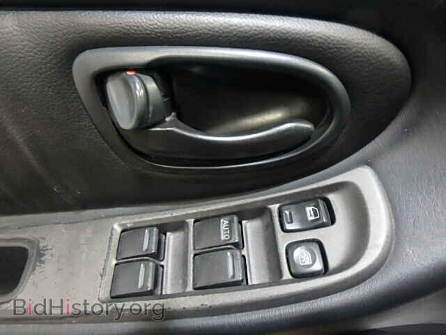 2000 NISSAN MAXIMA - VIN: JN1CA31A1YT002629 - Фото 9