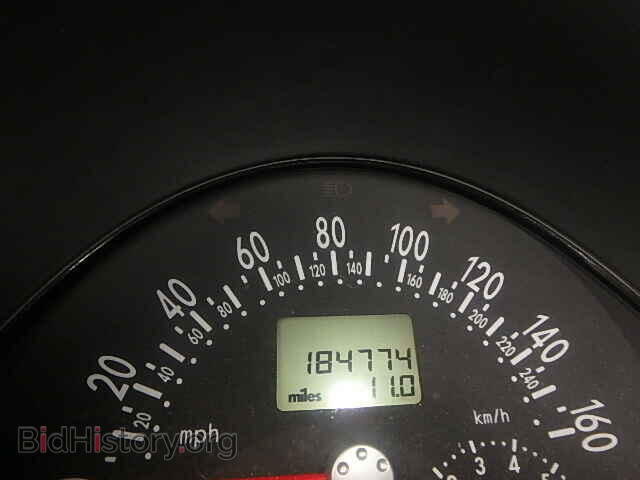 2003 VOLKSWAGEN BEETLE - VIN: 3VWCD21C33M415107 - Фото 8
