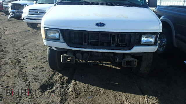 2000 FORD ECONOLINE - VIN: 1FTNE24L2YHA13806 - Photo 9