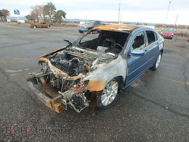 2011 CHRYSLER 200 - VIN: 1C3BC4FB0BN553774 - Фото 2