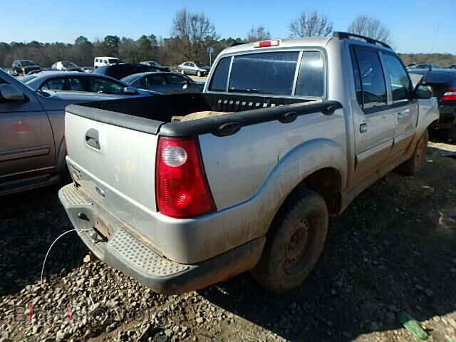 2005 FORD EXPLORER - VIN: 1FMZU67KX5UB40655 - Photo 4
