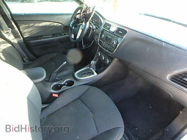 2012 CHRYSLER 200 - VIN: 1C3CCBBB1CN160771 - Фото 5