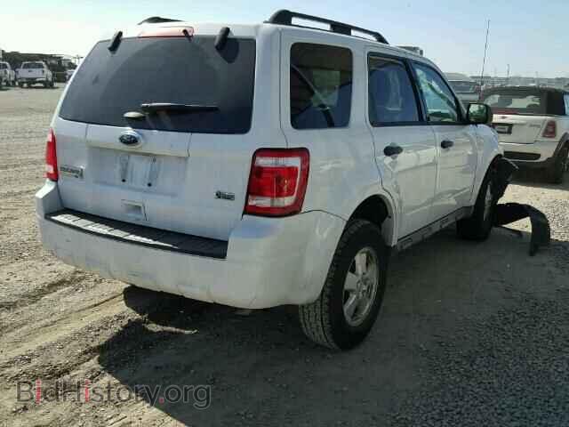 2011 FORD ESCAPE - VIN: 1FMCU0DG5BKC18088 - Фото 4