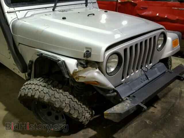 2005 JEEP WRANGLER - VIN: 1J4FA44S45P313667 - Фото 9