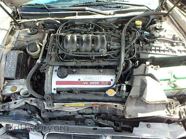 2000 NISSAN MAXIMA - VIN: JN1CA31D0YT543746 - Фото 7