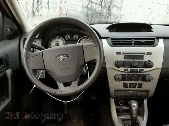 2009 FORD FOCUS - VIN: 1FAHP35N59W110627 - Фото 9