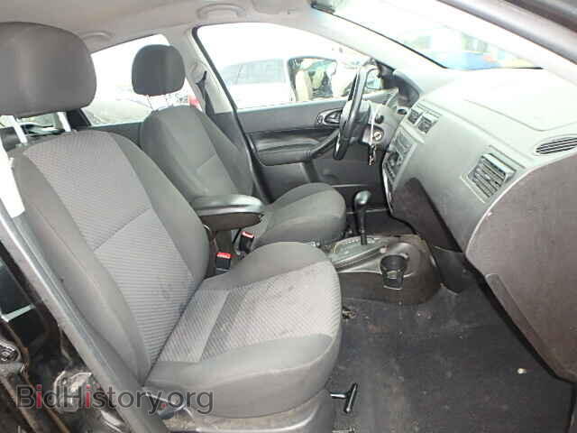2007 FORD FOCUS - VIN: 1FAHP37N97W326040 - Photo 5