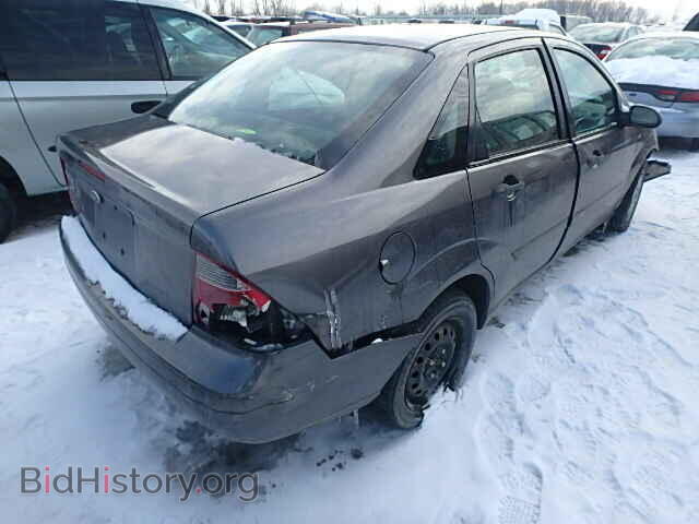 2007 FORD FOCUS - VIN: 1FAHP34N87W178757 - Photo 4