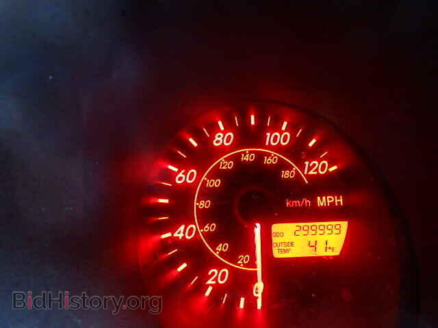 2003 TOYOTA COROLLA - VIN: 2T1KR32EX3C028441 - Фото 8