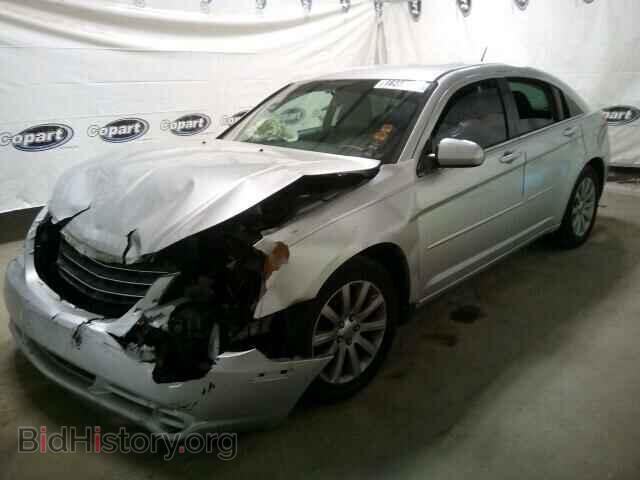 2010 CHRYSLER SEBRING - VIN: 1C3CC5FB9AN120883 - Фото 2