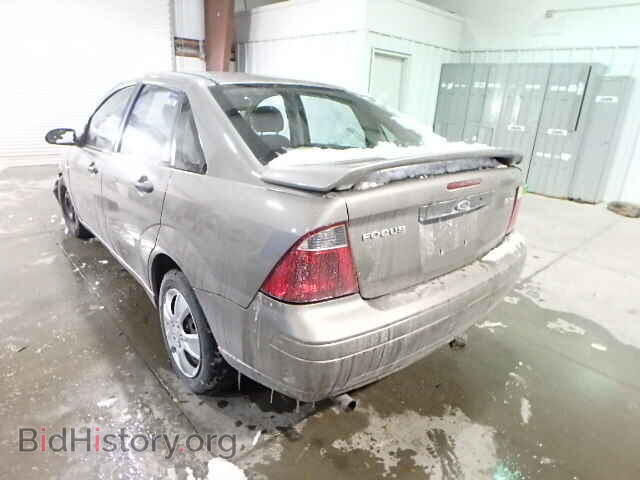 2005 FORD FOCUS - VIN: 1FAFP34N95W301065 - Фото 3