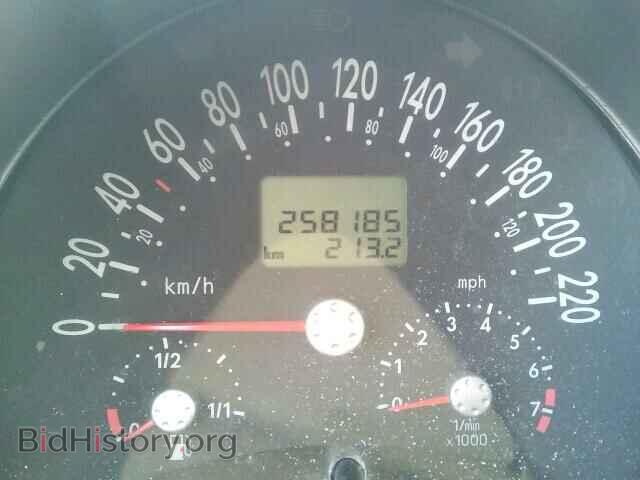 2000 VOLKSWAGEN BEETLE - VIN: 3VWCA21C9YM448242 - Фото 8