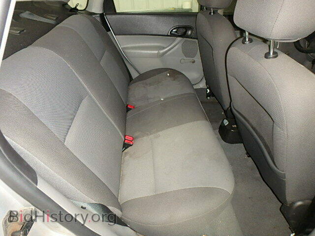 2007 FORD FOCUS - VIN: 1FAFP34N17W303864 - Фото 6