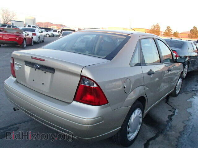 2007 FORD FOCUS - VIN: 1FAFP34N97W215404 - Фото 4