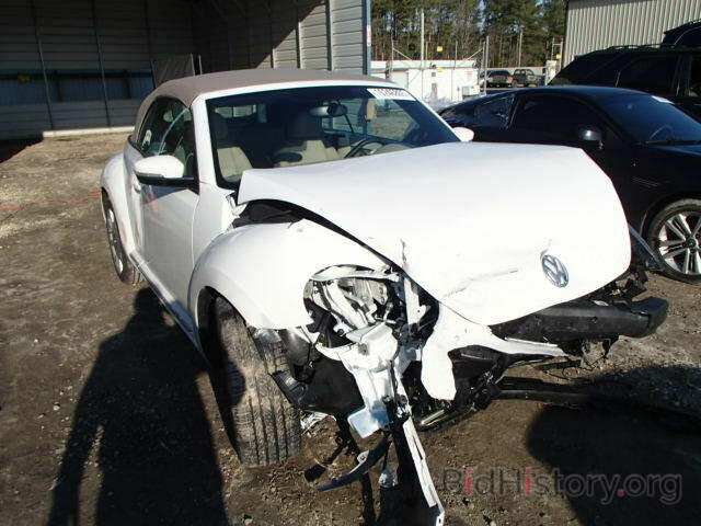 Photo 3VW5P7AT4EM805813 - VOLKSWAGEN BEETLE 2014