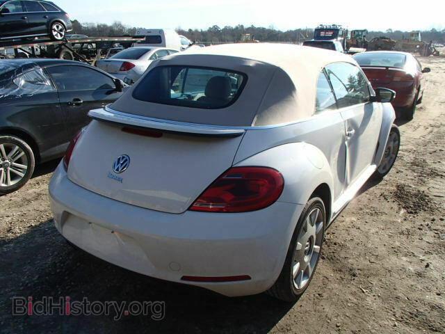 2014 VOLKSWAGEN BEETLE - VIN: 3VW5P7AT4EM805813 - Фото 4