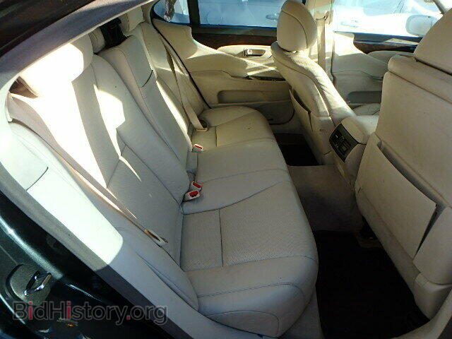 2007 Lexus LS460 (VIN JTHBL46F075032459) — фото 6 из 10