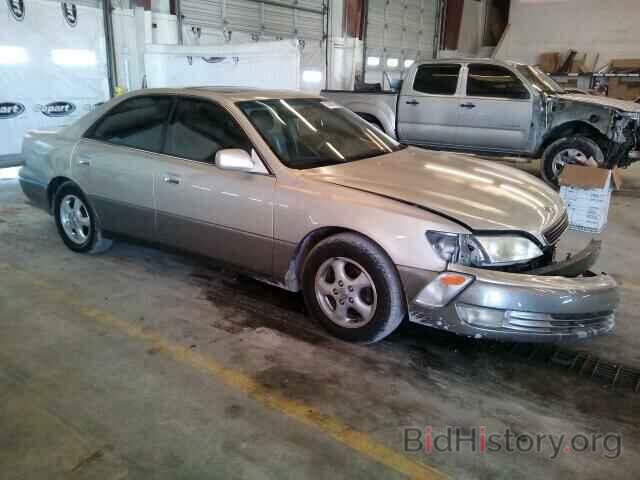 Photo JT8BF22G3V0028345 - LEXUS ES300 1997