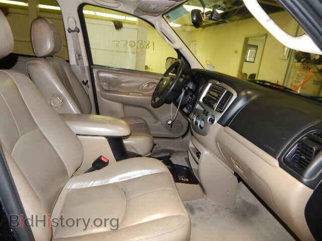 2004 MAZDA TRIBUTE - VIN: 4F2CZ06194KM34155 - Фото 5