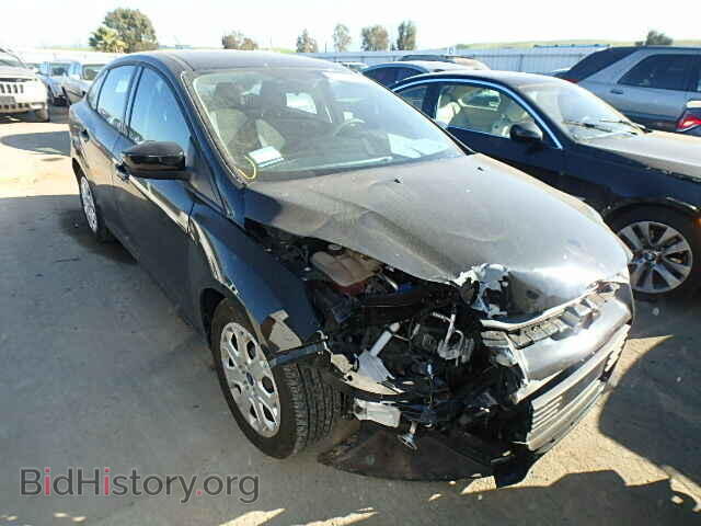 Photo 1FAHP3F28CL268103 - FORD FOCUS 2012
