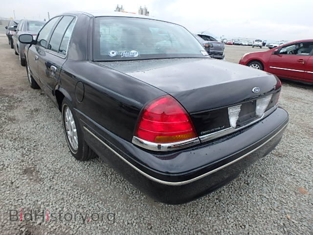 2003 FORD CROWN VIC - VIN: 2FAHP74W33X166708 - Photo 3