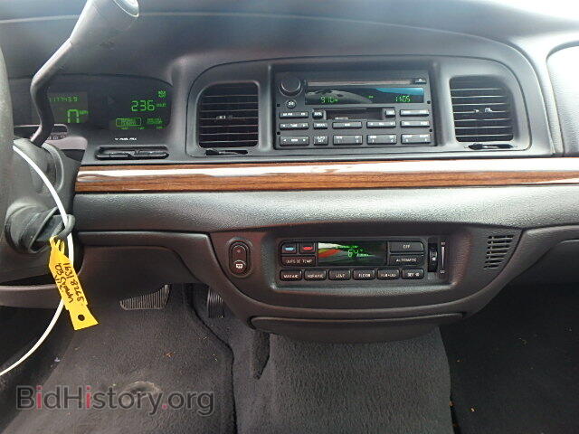 2003 FORD CROWN VIC - VIN: 2FAHP74W33X166708 - Photo 9