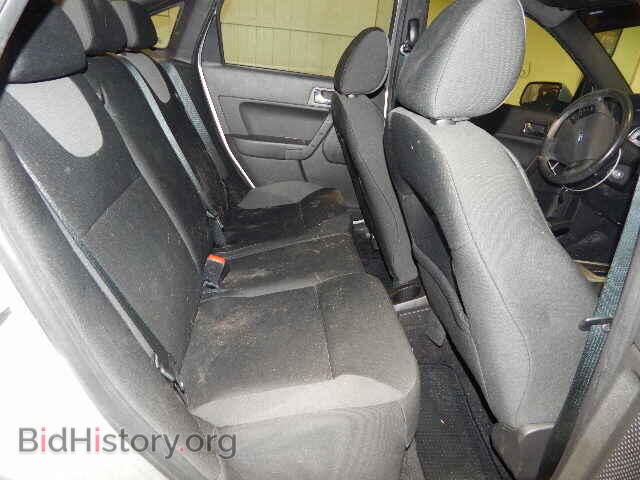 2009 FORD FOCUS - VIN: 1FAHP36N99W119863 - Photo 6