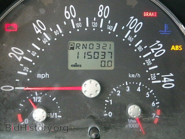 2000 VOLKSWAGEN BEETLE - VIN: 3VWBC21C8YM421216 - Фото 8