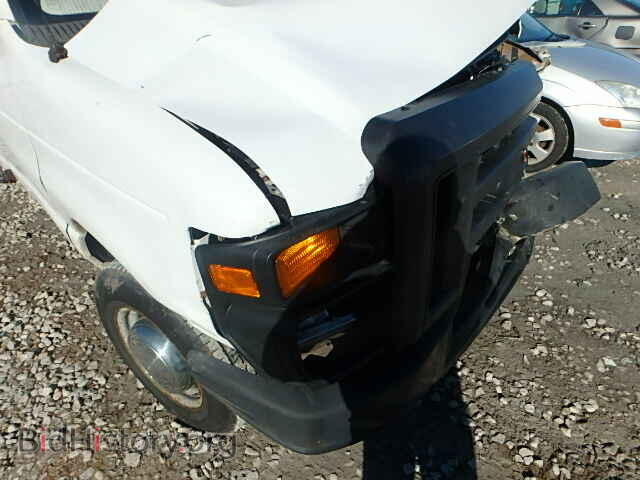 2010 FORD ECONOLINE - VIN: 1FTNE2EWXADA06950 - Фото 9