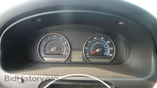 2007 KIA OPTIMA - VIN: KNAGE123775117534 - Photo 8
