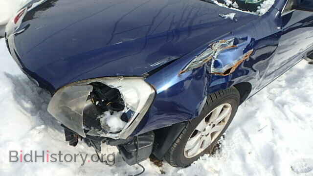 2007 KIA OPTIMA - VIN: KNAGE123775117534 - Photo 9