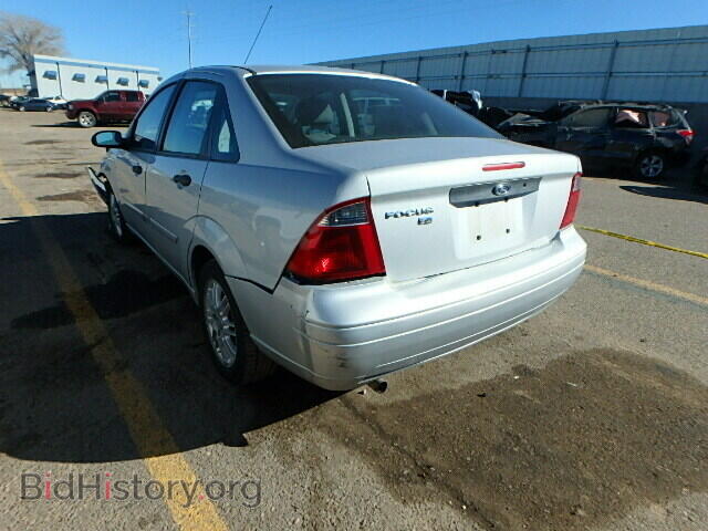 2007 FORD FOCUS - VIN: 1FAFP34N67W254872 - Photo 3