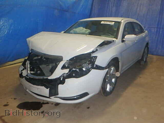 2011 CHRYSLER 200 - VIN: 1C3BC1FB5BN619167 - Фото 2