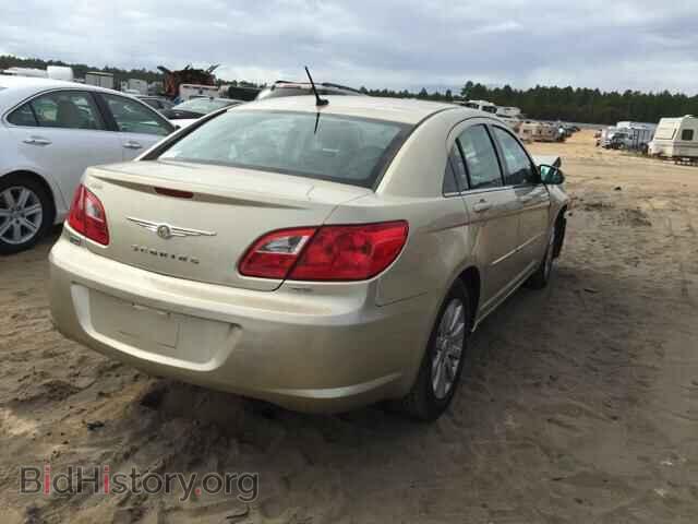 2010 CHRYSLER SEBRING - VIN: 1C3CC5FDXAN194556 - Фото 4