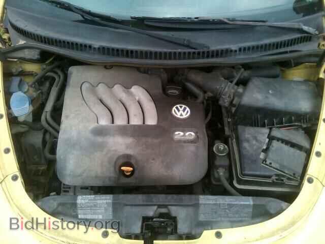 2000 VOLKSWAGEN BEETLE - VIN: 3VWCA21C0YM414917 - Фото 7